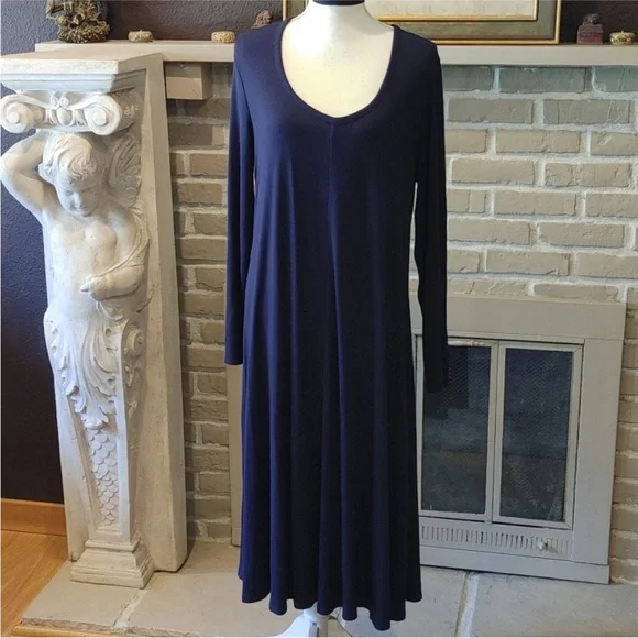 UNIVERSAL STANDARD Form Rib Portrait Midi Dress - Picture 7 of 7